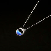 Collier Lunaire en Pierre Lumineuse