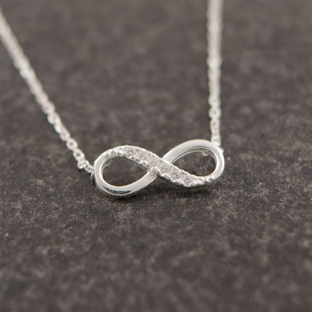 Collier Symbole Infini